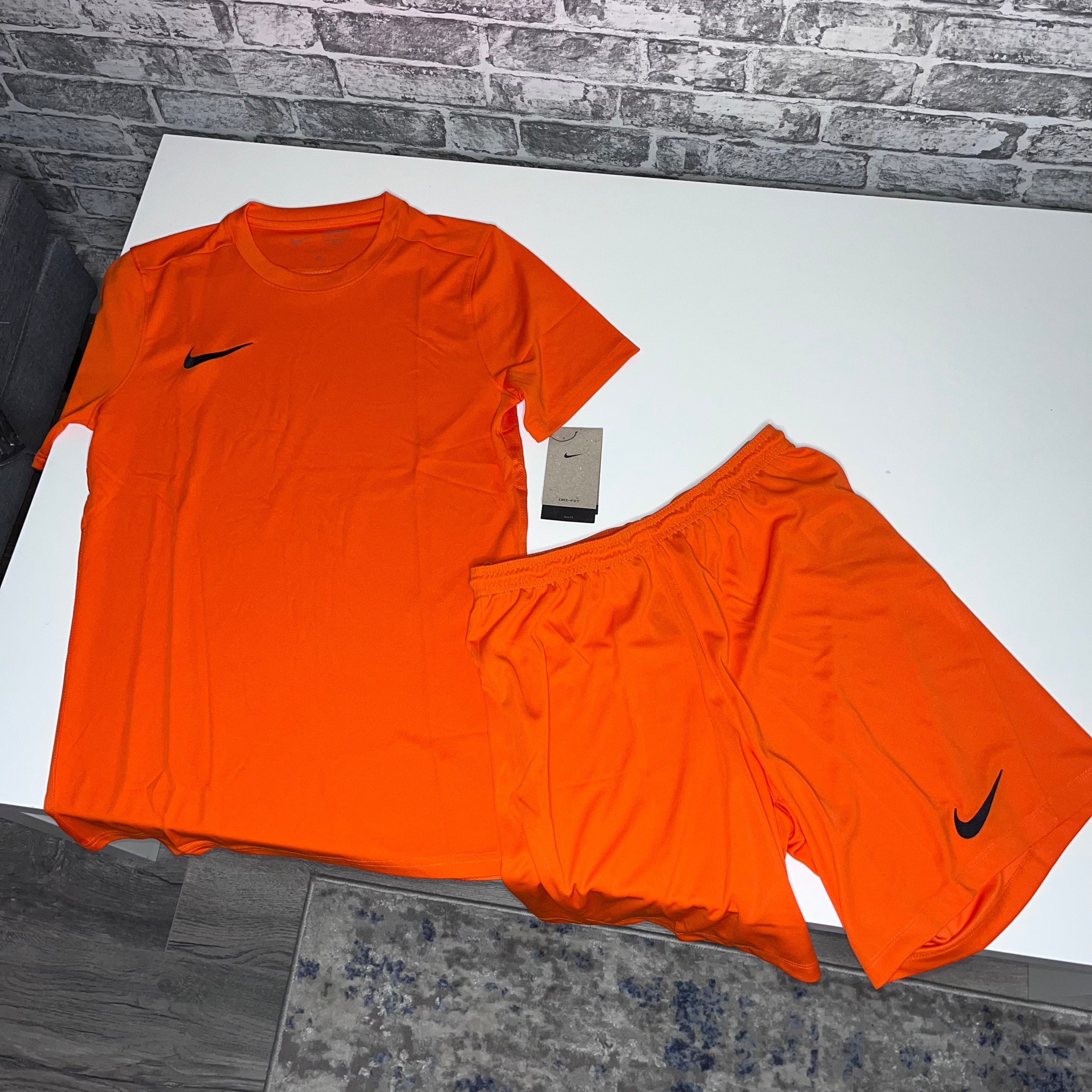 orange nike kids