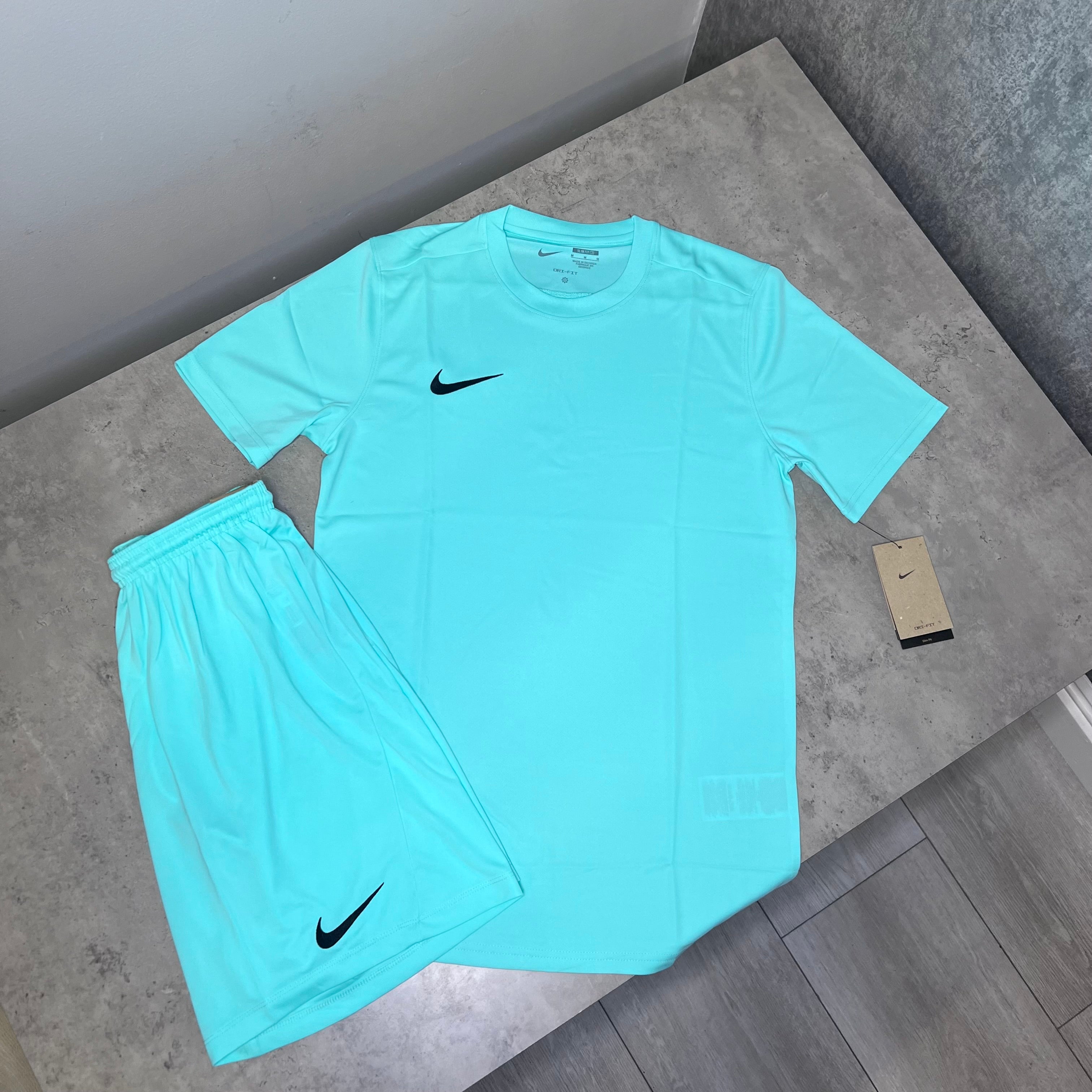 Nike Dri Fit Set “Turquoise”